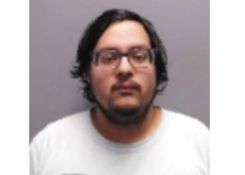 Hombre de Weslaco arrestado por buscar citarse con una menor de 13 años